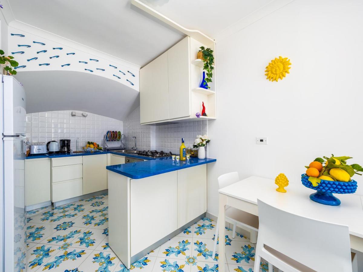 Ferienwohnung Blue Waves - De Vivo Realty Positano Exterior foto