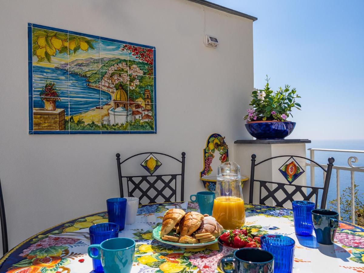 Ferienwohnung Blue Waves - De Vivo Realty Positano Exterior foto