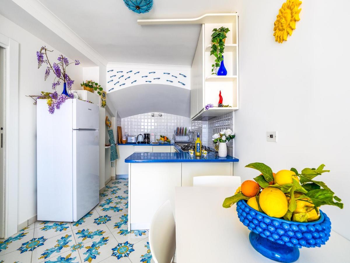 Ferienwohnung Blue Waves - De Vivo Realty Positano Exterior foto