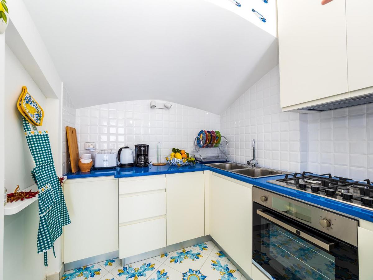Ferienwohnung Blue Waves - De Vivo Realty Positano Exterior foto