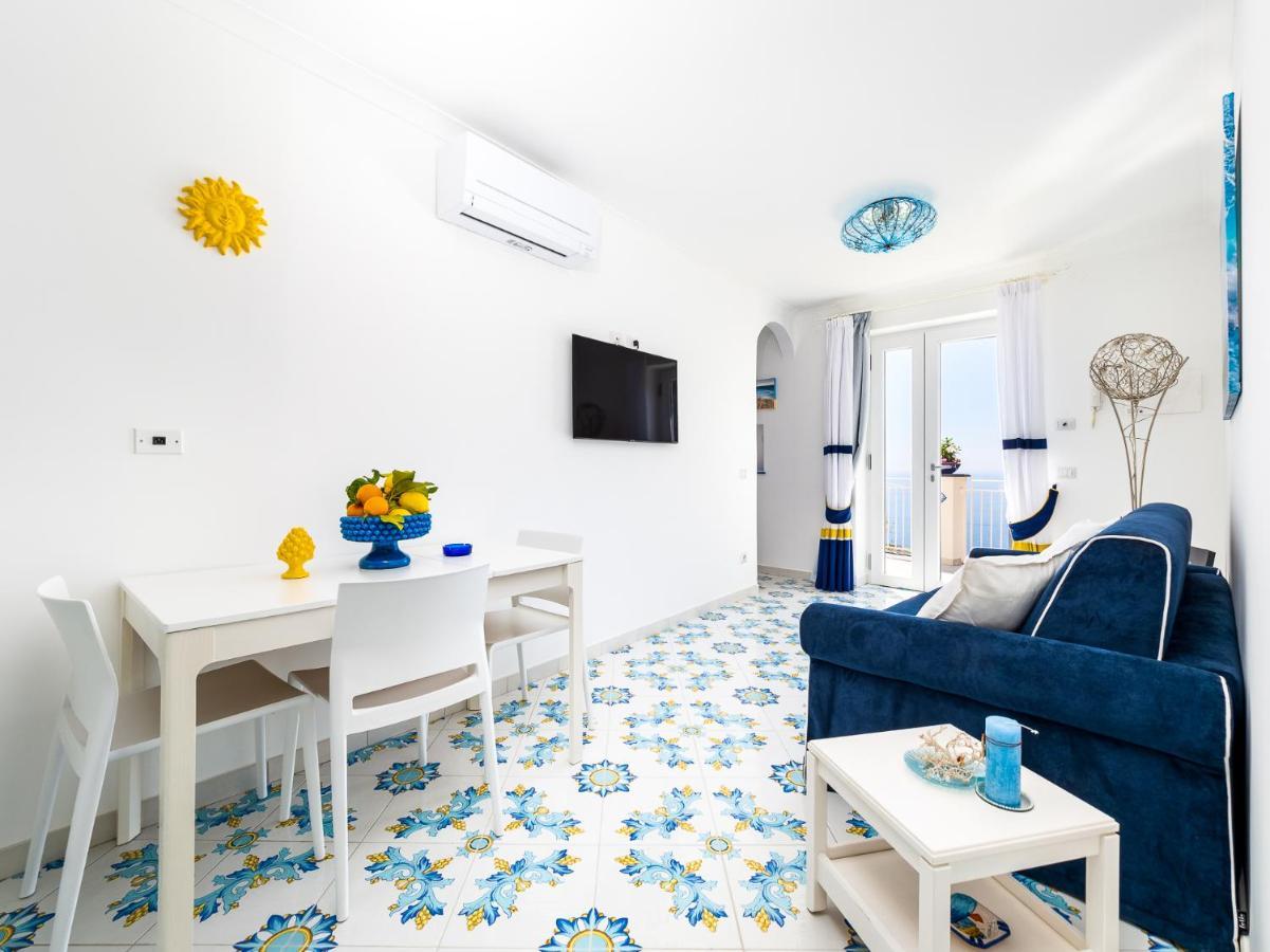Ferienwohnung Blue Waves - De Vivo Realty Positano Exterior foto